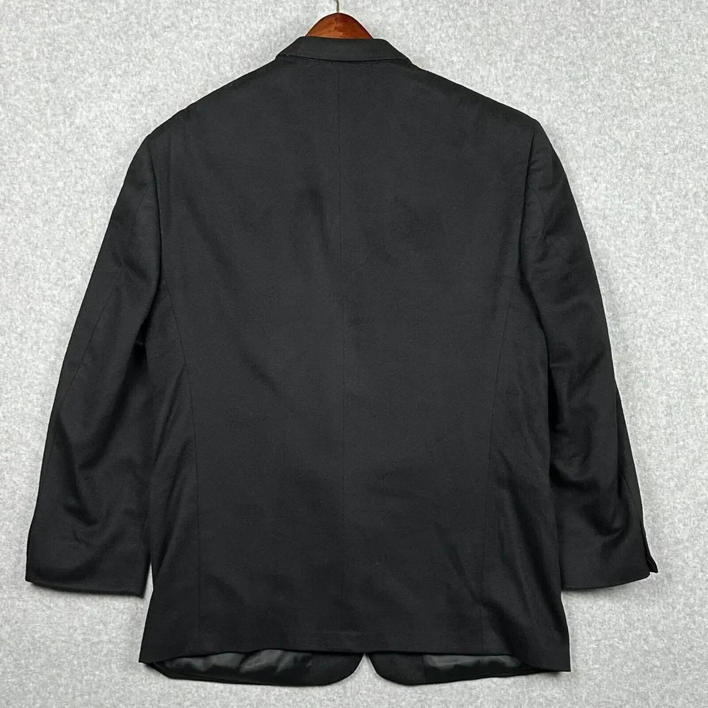 Loro Piana good pre